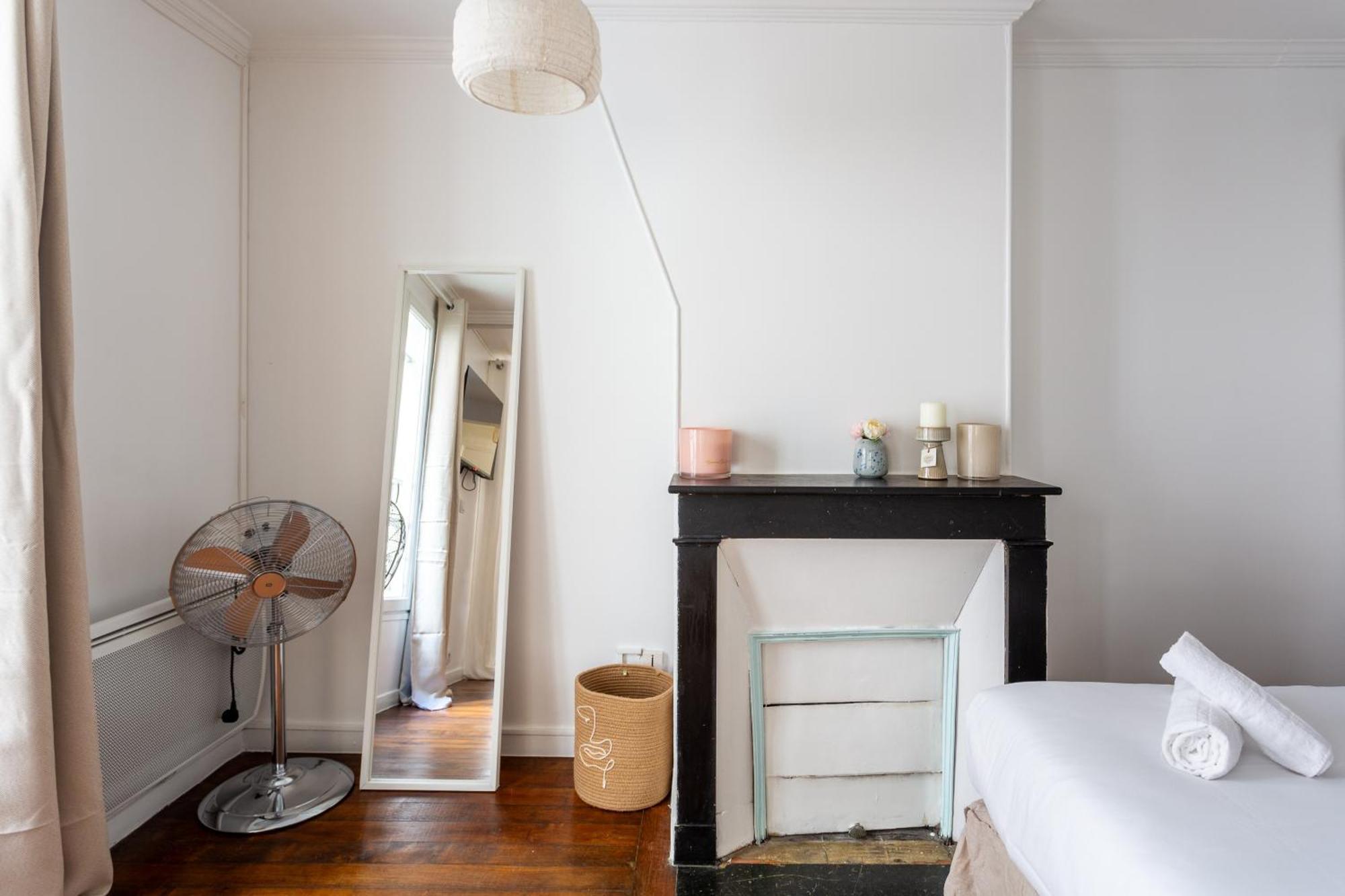 Ferienwohnung The Heart Of The Marais Paris Exterior foto